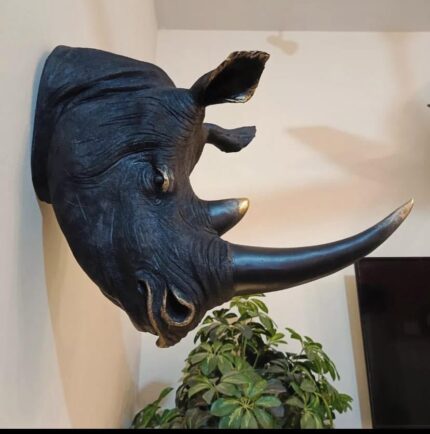 RHINO WALL MOUNTED TROPHY
