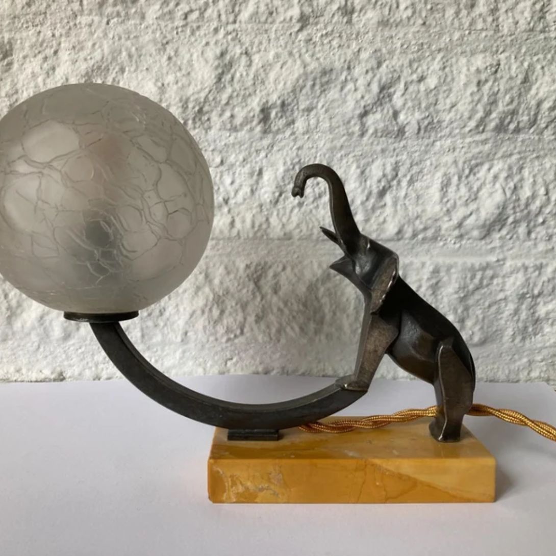 1 FRENCH ART DECO ANIMAL ELEPHANT LAMP