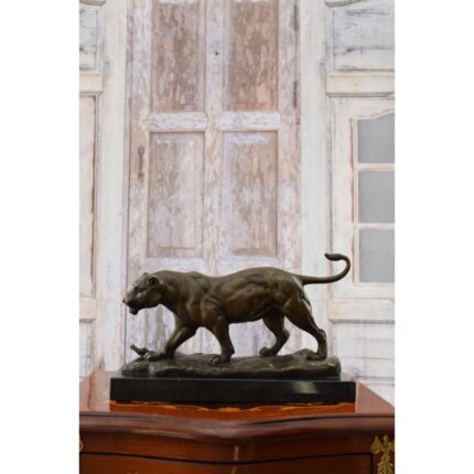 LARGE SOLID AND HEAVY TIGER BRONZE SCULPTURE ON MARBLE BASE