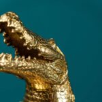 Side Table Crocodile Morty Gold