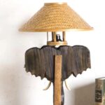 ELEPHANT TABLE LAMP