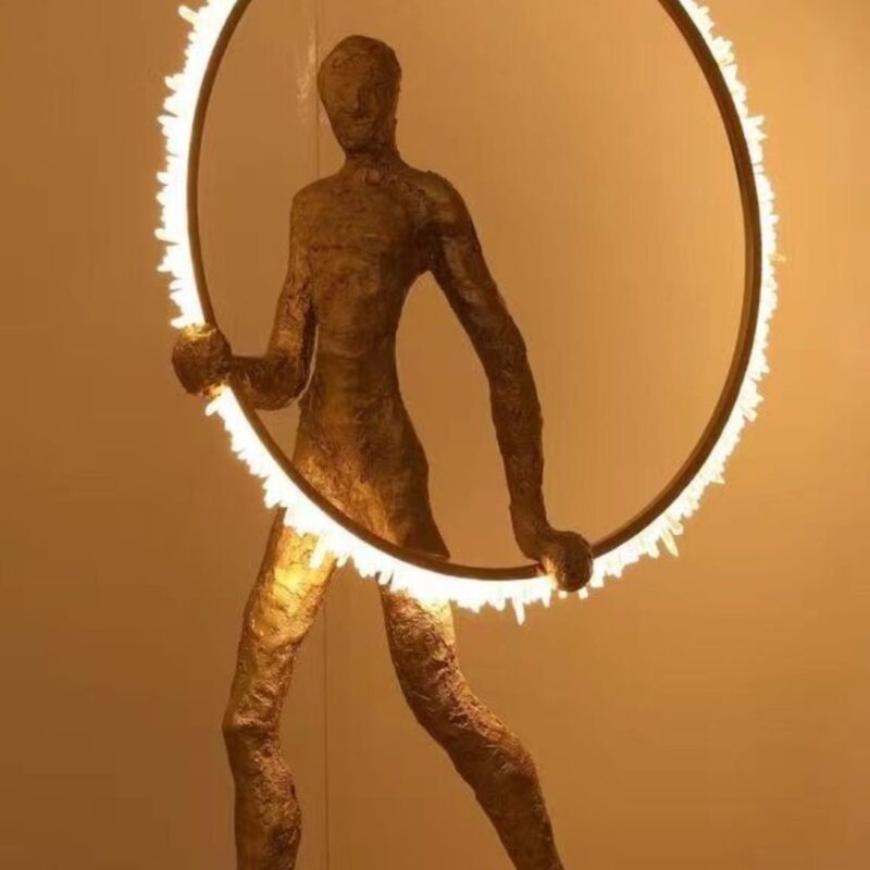 SCULPTURAL LED FLOOR LAMP WITH FIRE HOOP DESIGN