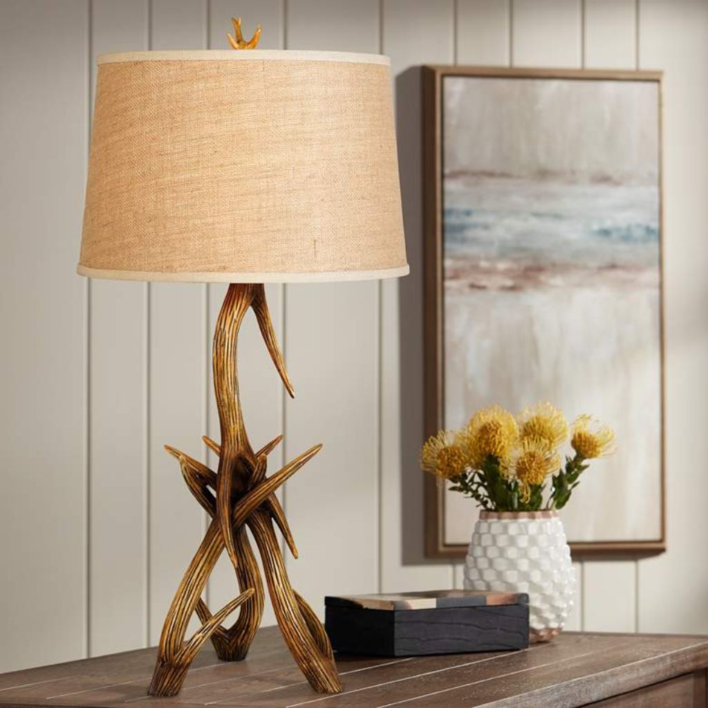 1 RUSTIC DEER ANTLER TABLE LAMP