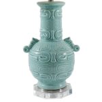 CRACKLED GLAZE VASE TABLE LAMP
