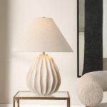 BEIGE PORCELAIN TABLE LAMP