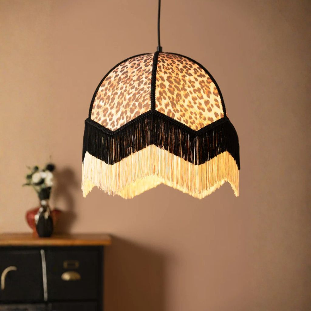 1 LEOPARD LOVE PRINT DOUBLE TASSEL EDGE CEILING LIGHT