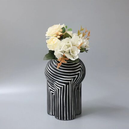 HARMONIC FORM ABSTRACT RESIN VASE