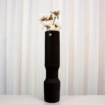 VERTICAL HARMONY VASE BLACK