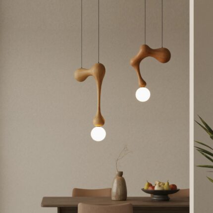 ORGANIC PENDANT LIGHT WITH SCULPTURAL FORM