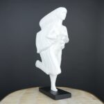 GRACEFUL MOTION FIGURINE WHITE