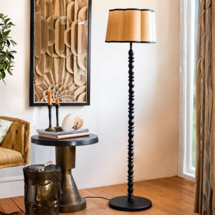 BLACK WOOD SPINDLE FLOOR LAMP