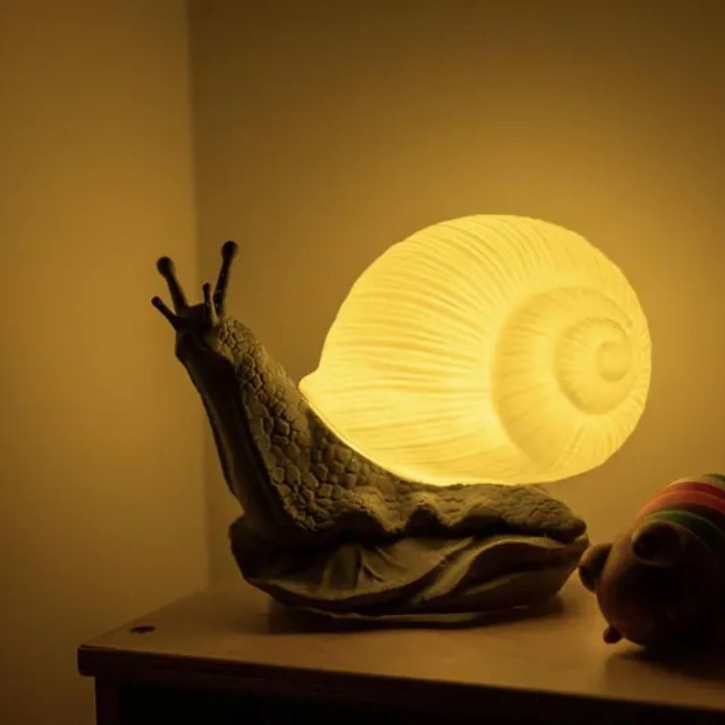 Bright Snail Sculptural Table Lamp Bright Snail Sculptural Table Lamp