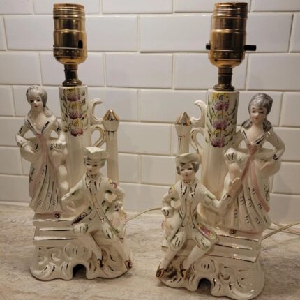 Vintage Wales Pottery Sculptural Table Lamp | Lamps with Gold