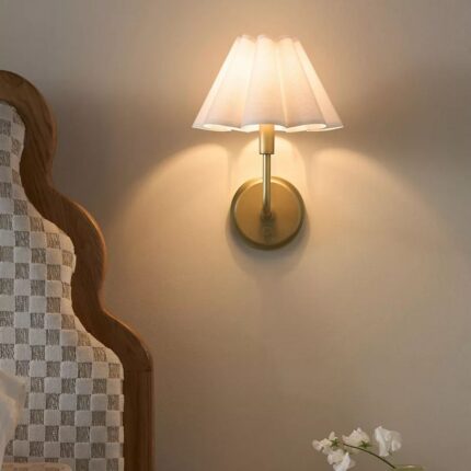 REGINA ANDREW POLLY SCALLOPED SHADED METAL SCONCE WALL LIGHT IN WHITE