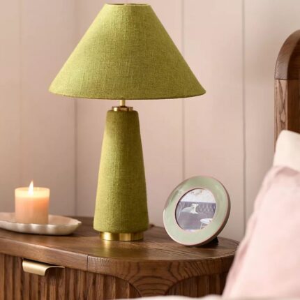 LULU LINEN TABLE LAMP GREEN