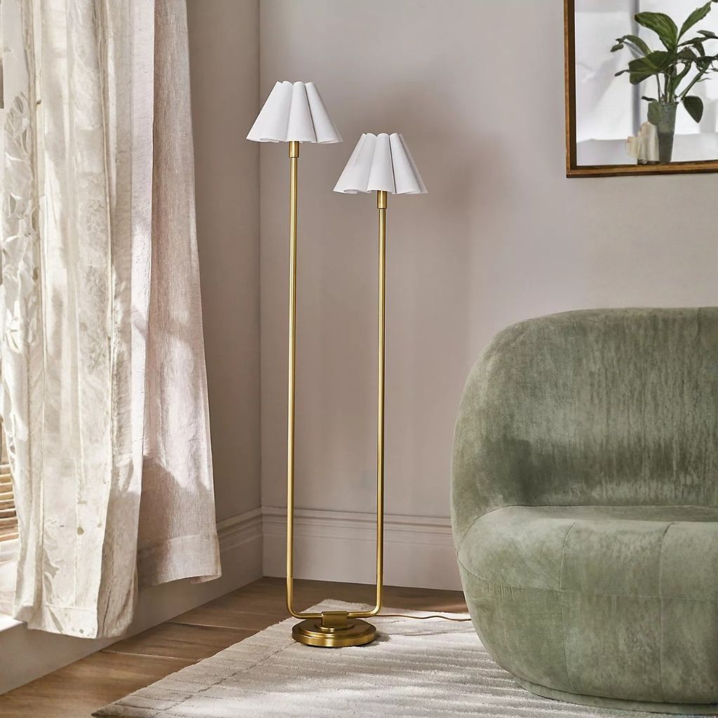 REGINA ANDREW POLLY SCALLOPED SHADED METAL FLOOR LAMP WHITE REGINA ANDREW POLLY SCALLOPED SHADED METAL FLOOR LAMP WHITE