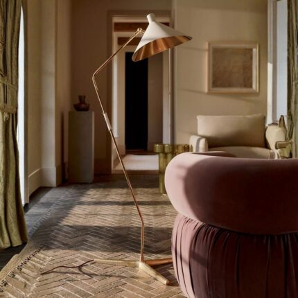 MAYOTTE LARGE OFFSET BRASS FLOOR LAMP