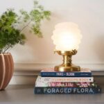 BUMBLEBEE GLASS METAL TABLE LAMP