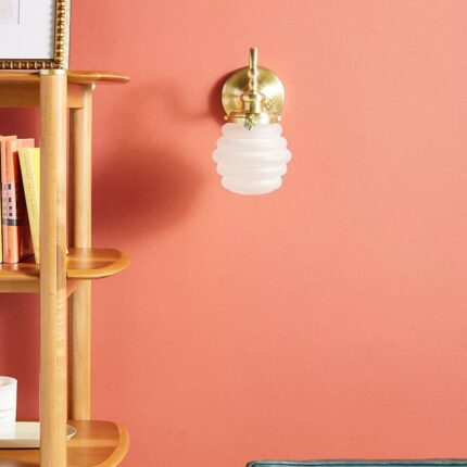 BUMBLEBEE WHITE WALL SCONCE