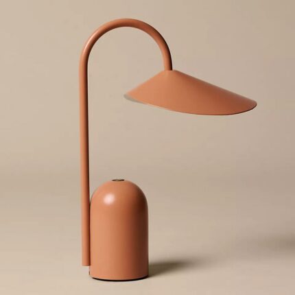 FERM LIVING ARUM PORTABLE METAL RECHARGEABLE LAMP IN CORAL
