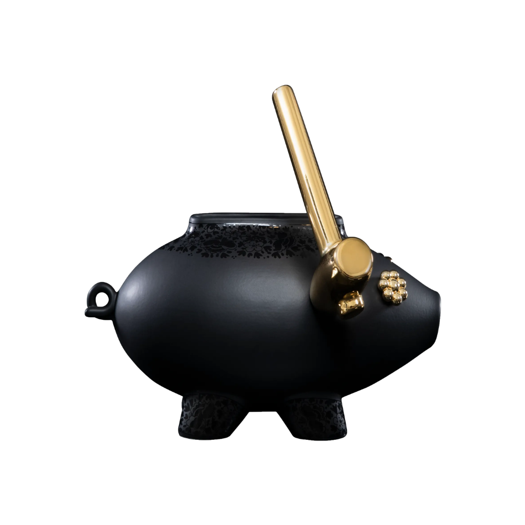 DELFT PIGGY VASE BY MARCEL WANDERS — black porcelain pig with gold bat and crystal details DELFT PIGGY VASE BY MARCEL WANDERS — black porcelain pig with gold bat and crystal details