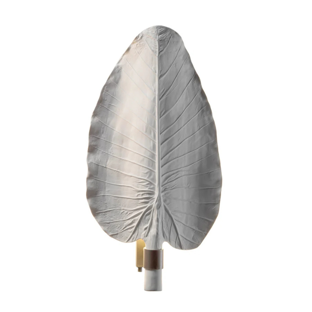 ACAPULCO WALL LIGHT WHITE with bronze plated brass base and 24ct gold detail, handmade in Italy, H67 x L35 x W12 cm ACAPULCO WALL LIGHT WHITE with bronze plated brass base and 24ct gold detail, handmade in Italy, H67 x L35 x W12 cm